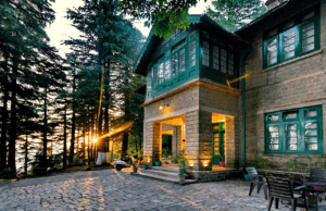 Brij Villa, Dalhousie A Colonial Luxury Retreat 𝗕𝗢𝗢𝗞 Dalhousie Hotel 𝘄𝗶𝘁𝗵 𝗙𝗥𝗘𝗘 𝗖𝗮𝗻𝗰𝗲𝗹𝗹𝗮𝘁𝗶𝗼𝗻